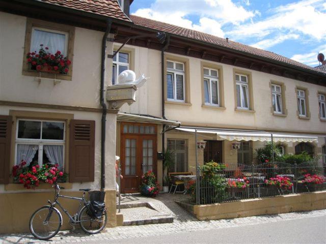 Gasthaus Zur Schnecke 캔던 외부 사진